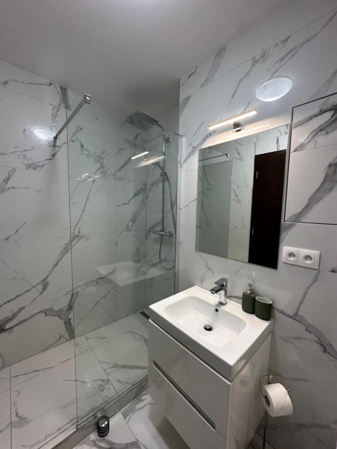 Ota-Group Luxury Selection Apartment Bratislava Exterior photo